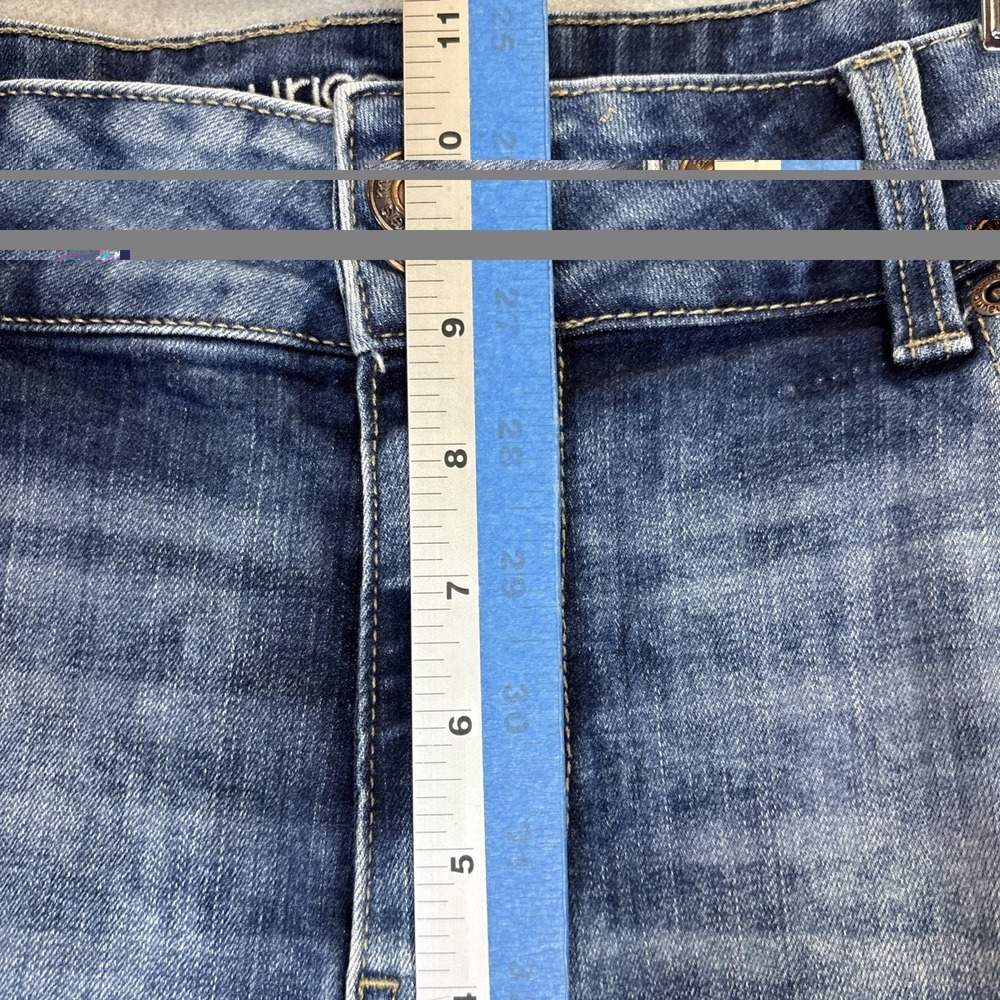 Maurices M Jeans Mid Rise Capri 18 Light Wash Blue Stretch Women 18W - Picture 7 of 11